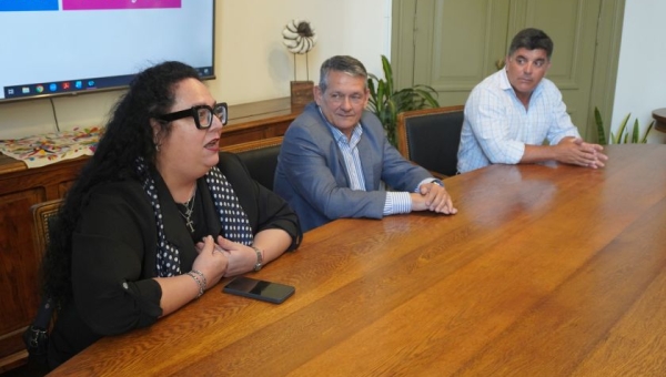Se lanzó en la FHAyCS el proyecto «Facultad de Personas Mayores»