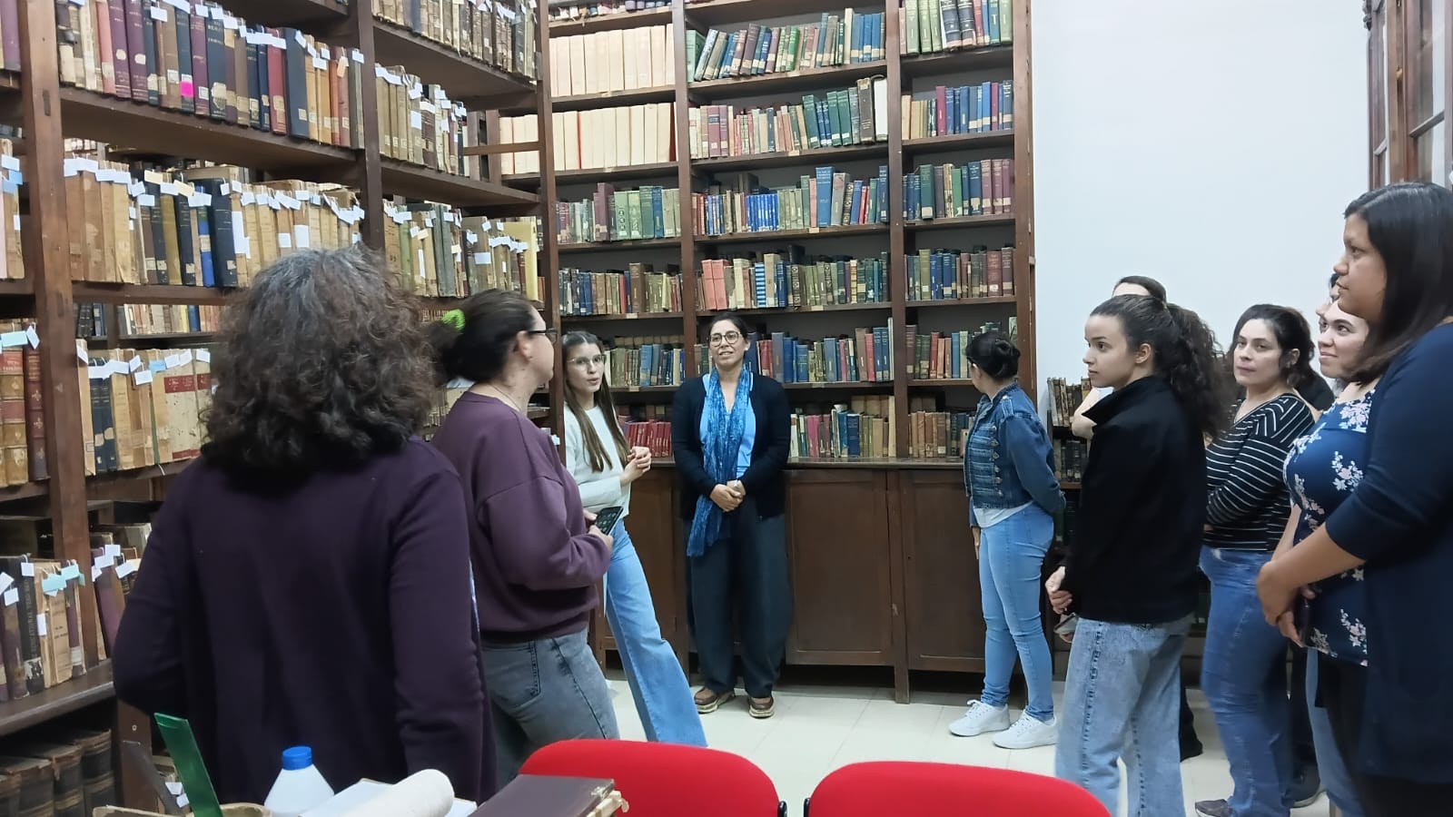 PET biblioteca