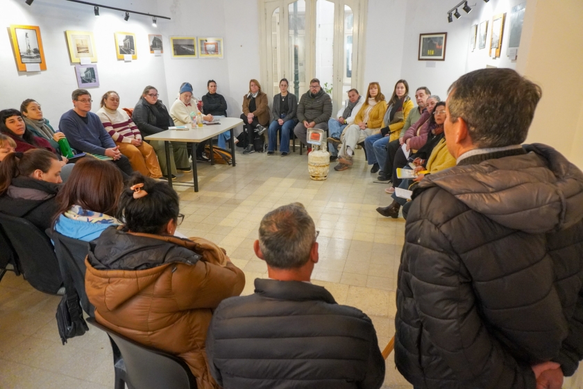 Comenzó a desarrollarse el programa de formación «Atención Institucional» destinado al personal administrativo de la FHAyCS