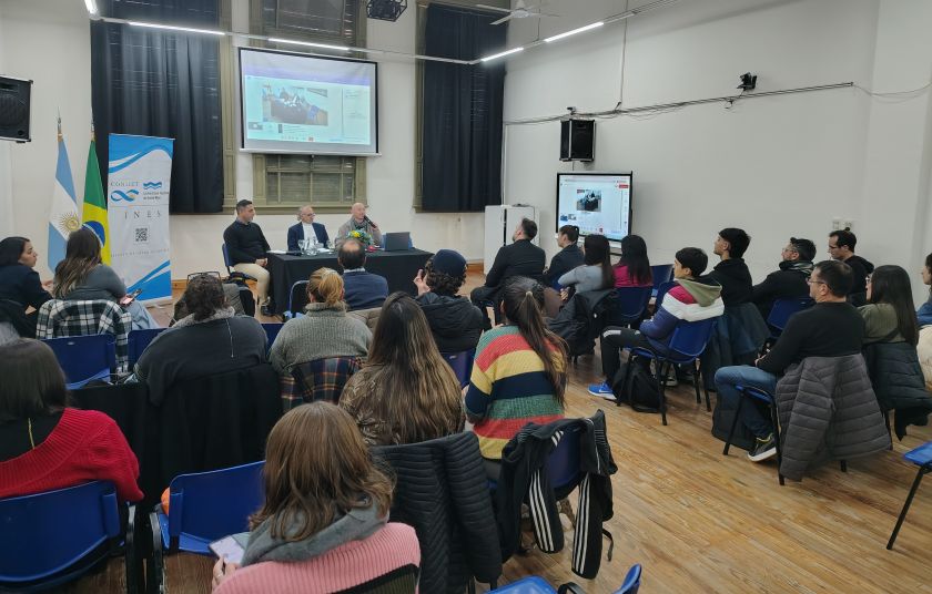 Diálogos Sur-Sur: investigadores brasileños compartieron perspectivas sobre desafíos políticos y socioambientales de la región
