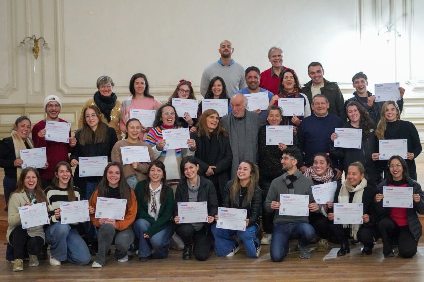 Recibieron sus diplomas quienes finalizaron la Formación de Acompañantes Educativos Comunitarios