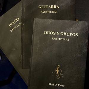 Gari Di Pietro presenta sus libros de partituras musicales