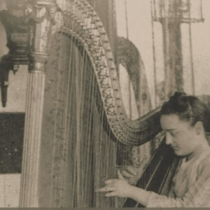 Primer escenario: Homenaje a la arpista y compositora francesa Henriette Renié