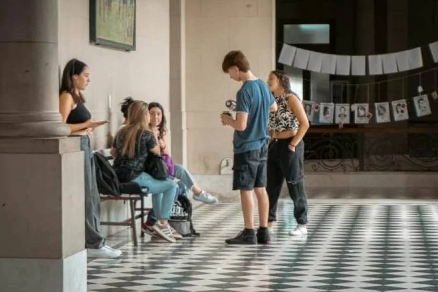 Régimen especial de cursado para estudiantes trabajadores y/o con familiar a cargo