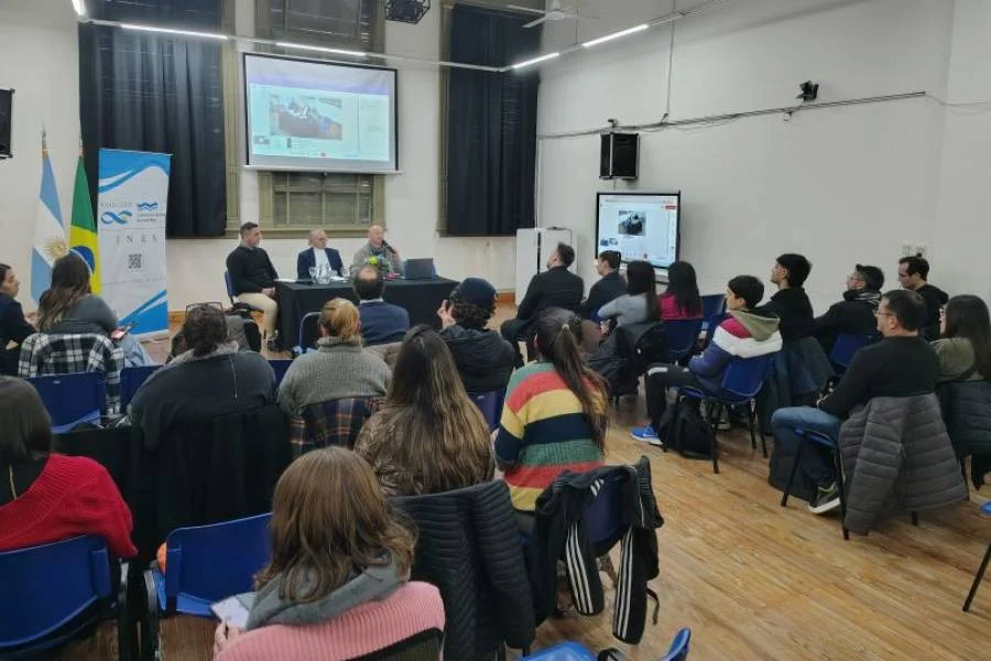 Diálogos Sur-Sur: investigadores brasileños compartieron perspectivas sobre desafíos políticos y socioambientales de la región