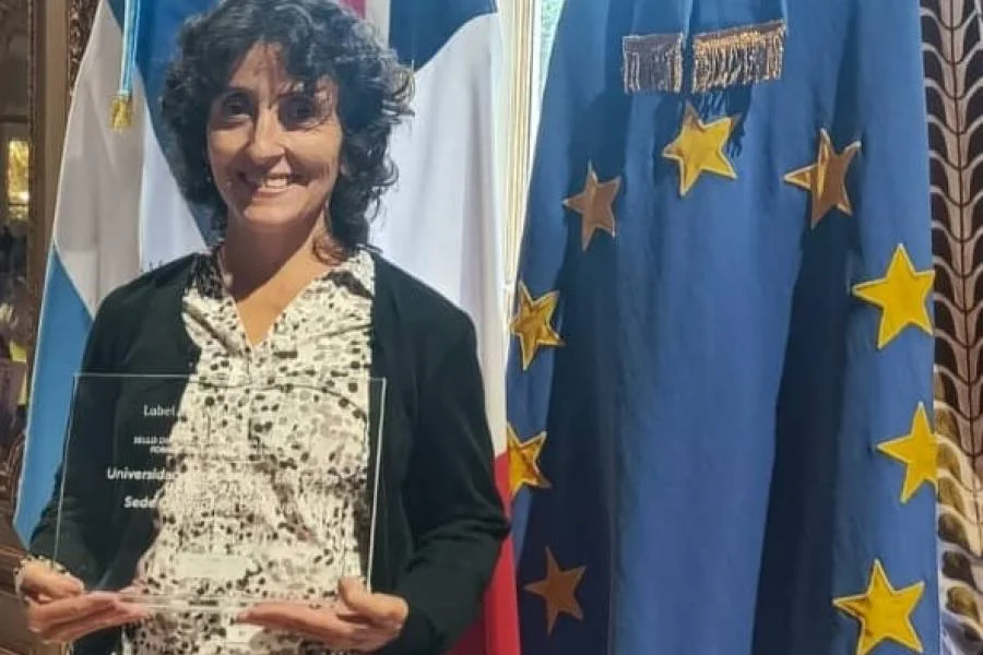 Docente de la FHAyCS fue distinguida por la Embajada de Francia y representará a la institución en un congreso latinoamericano