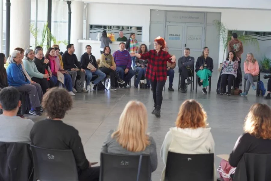 La Facultad y la Municipalidad de Paraná proponen una nueva edición de la Capacitación para Coreutas
