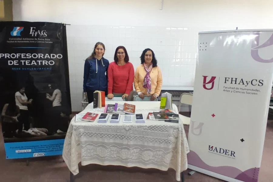 Participación de la sede Gualeguaychú en Ferias de Carreras