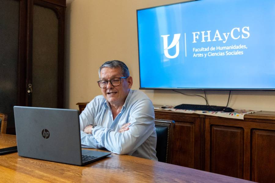 A 20 años de la ESI, la FHAyCS compartió su experiencia en un conversatorio